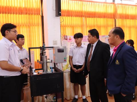 โครงการพัฒนาบุคลากรทั้งระบบ หลักสูตรพัฒนาวิสัยทัศน์การเป็นผู้บริ